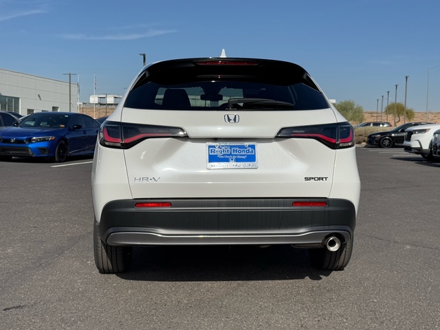 2025 Honda HR-V  8