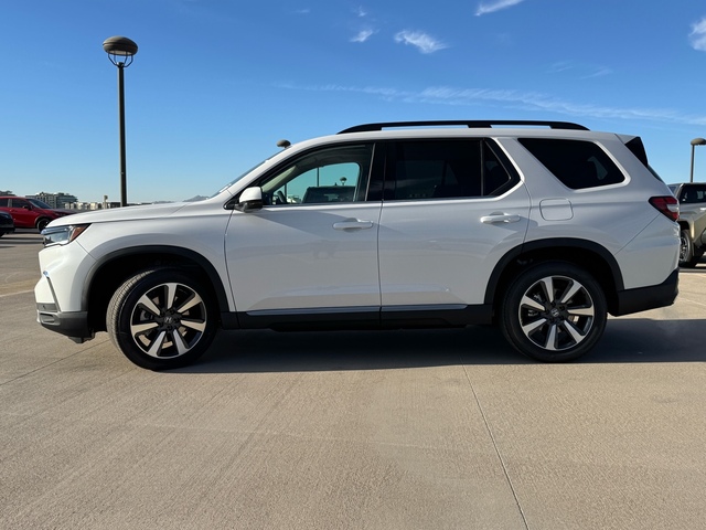 2025 Honda Pilot Touring 11