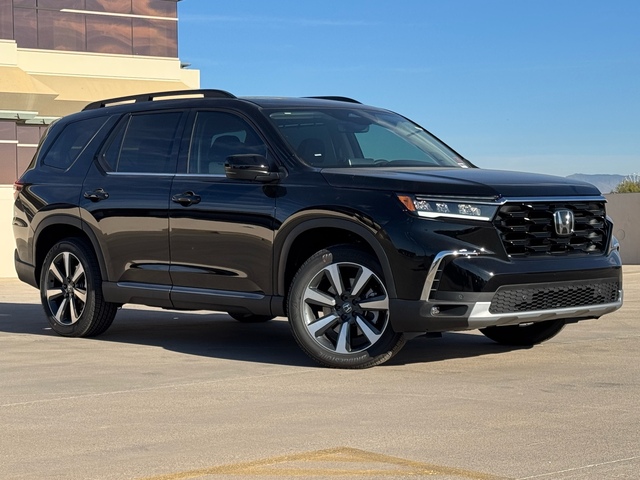 2025 Honda Pilot Touring 2