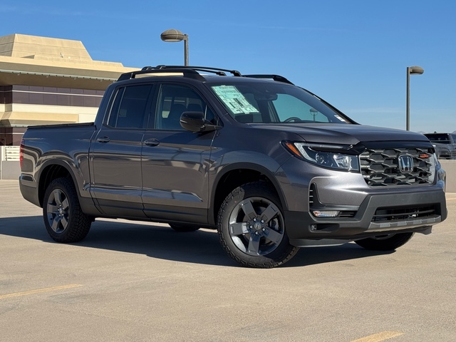 2025 Honda Ridgeline TrailSport 2