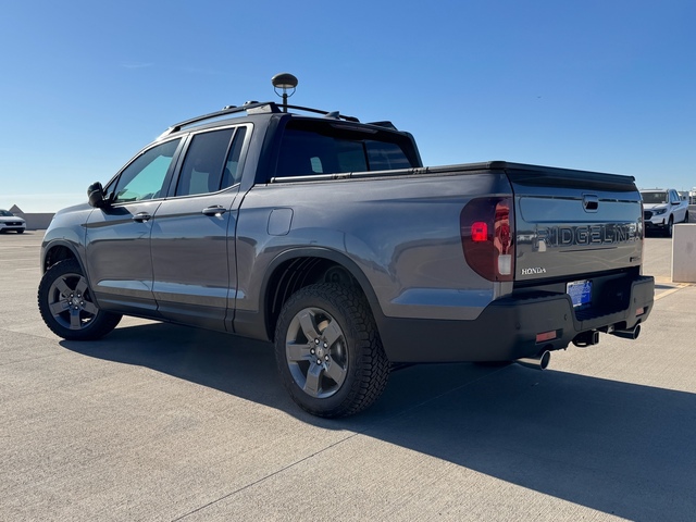 2025 Honda Ridgeline TrailSport 10