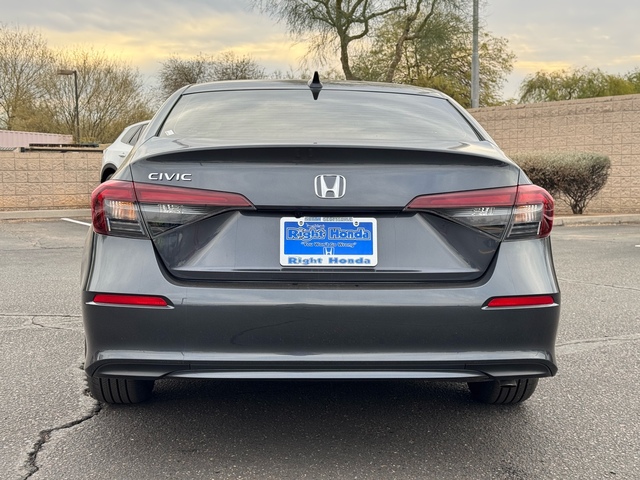 2025 Honda Civic LX 8