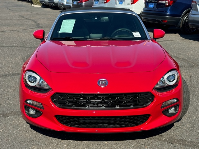 2020 Fiat 124 Spider Lusso 3