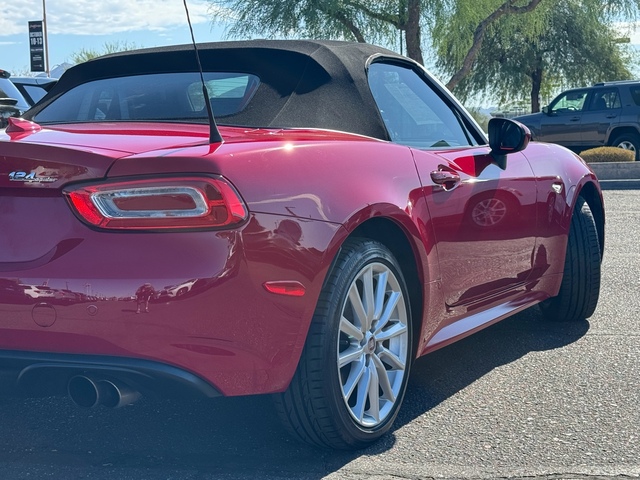 2020 Fiat 124 Spider Lusso 8