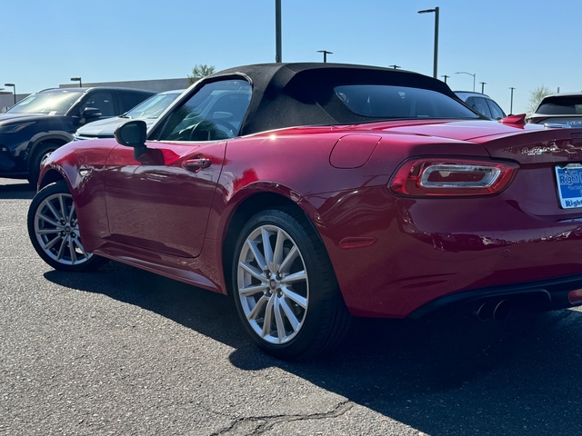 2020 Fiat 124 Spider Lusso 10