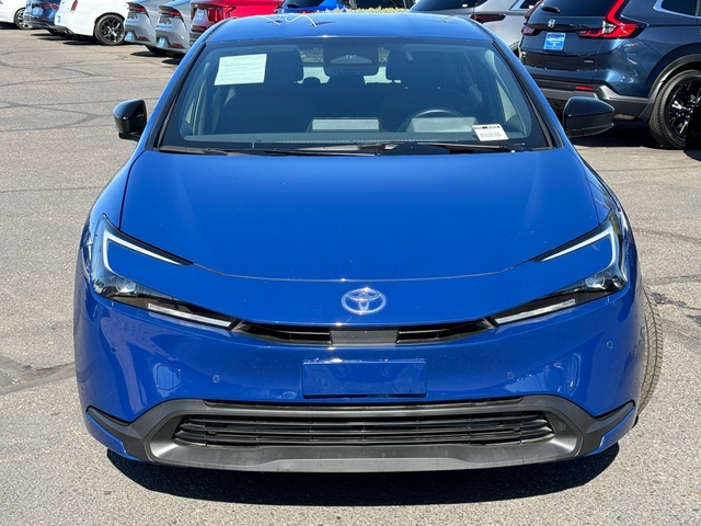 2023 Toyota Prius LE 3