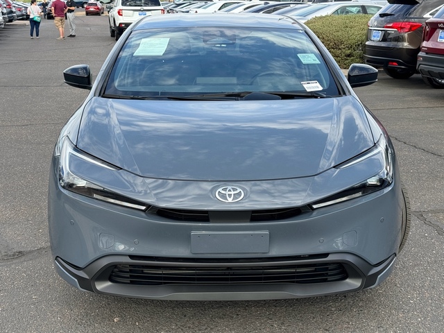 2023 Toyota Prius LE 3