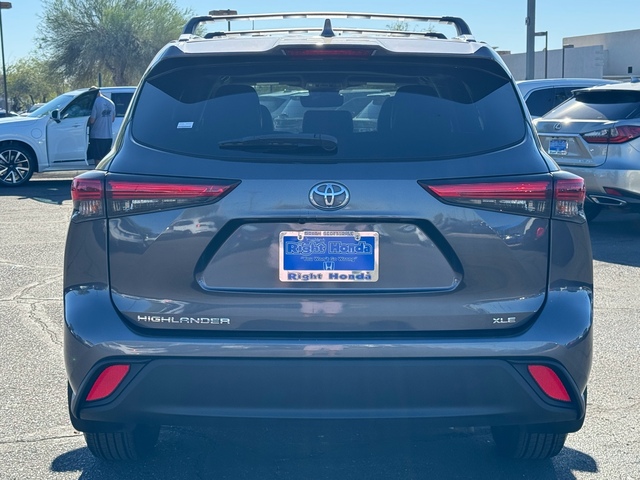 2021 Toyota Highlander XLE 9