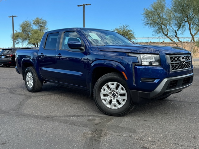 2022 Nissan Frontier SV 2