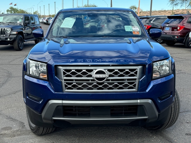 2022 Nissan Frontier SV 3