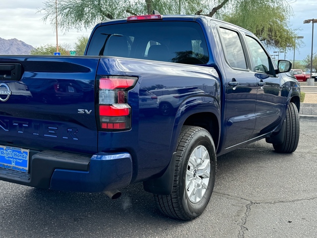 2022 Nissan Frontier SV 8