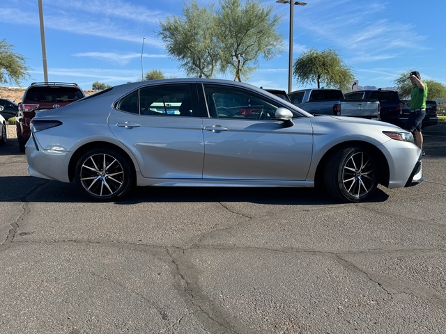 2022 Toyota Camry SE 5