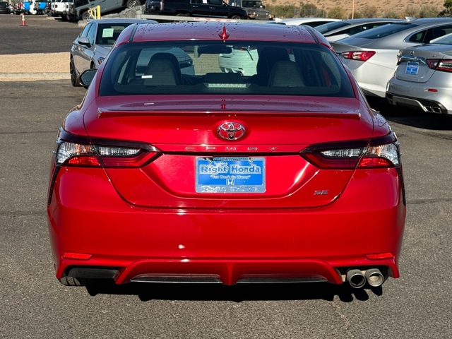 2021 Toyota Camry SE 9