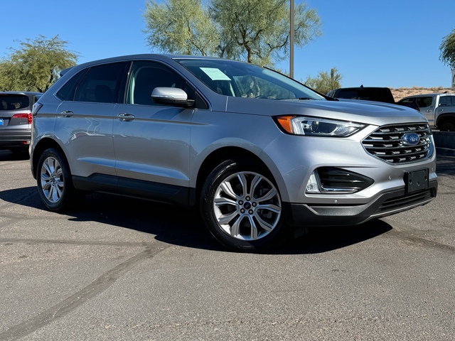 2022 Ford Edge Titanium 1