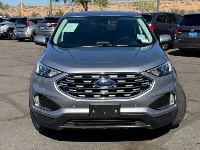 2022 Ford Edge Titanium 3