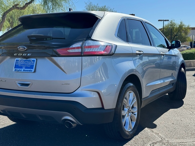 2022 Ford Edge Titanium 8