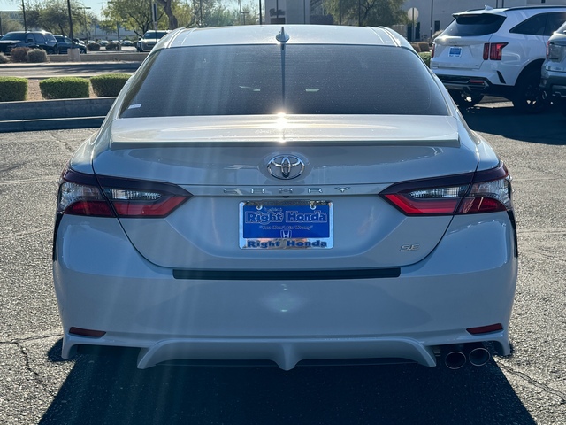 2024 Toyota Camry SE 9