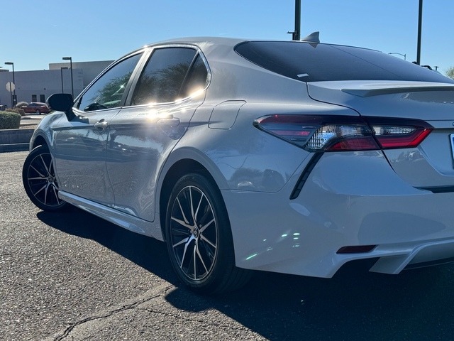 2024 Toyota Camry SE 10