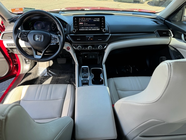 2022 Honda Accord Hybrid Touring 26