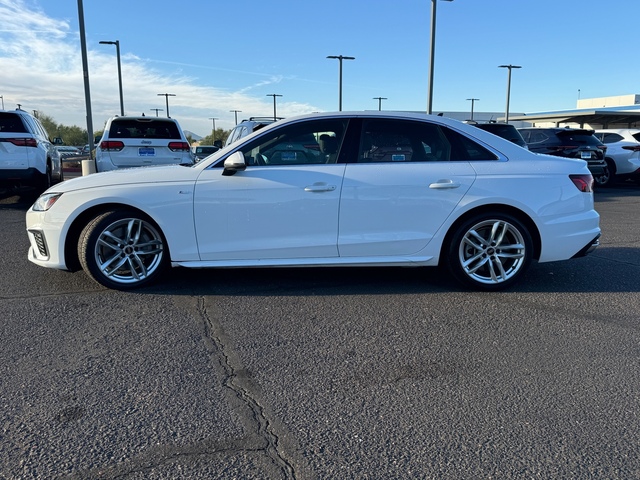 2022 Audi A4 45 S line Premium Plus 11