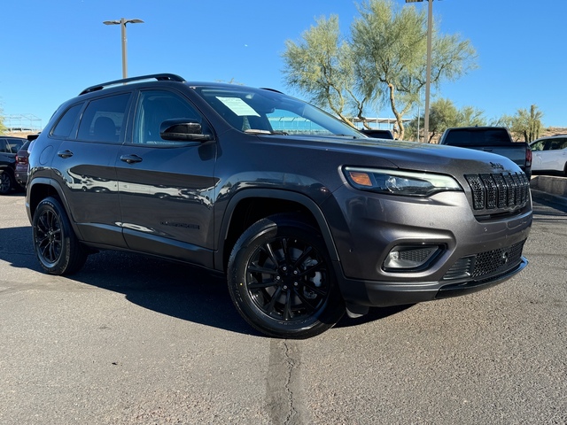 2023 Jeep Cherokee Altitude 1