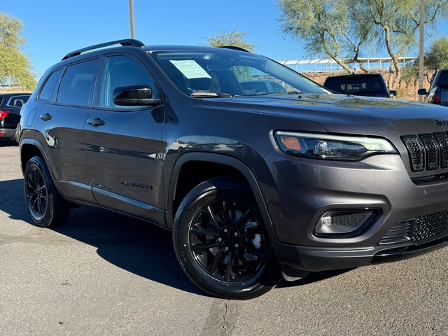 2023 Jeep Cherokee Altitude 6