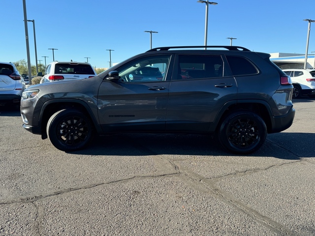 2023 Jeep Cherokee Altitude 11