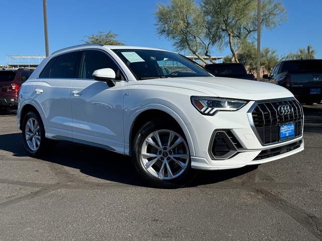 2023 Audi Q3 Premium 1