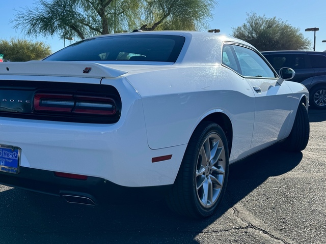 2022 Dodge Challenger GT 8