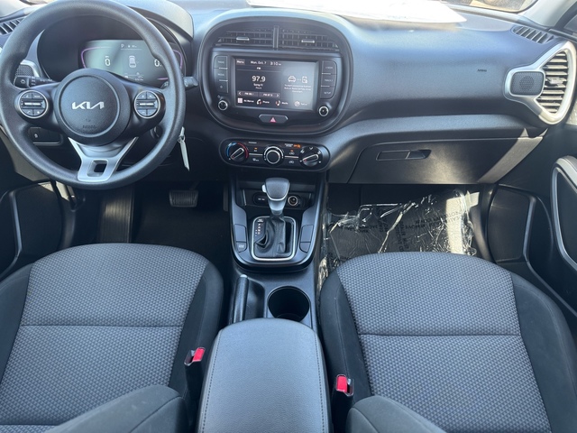 2023 Kia Soul LX 17