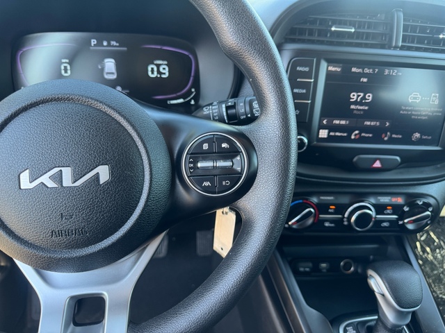 2023 Kia Soul LX 22