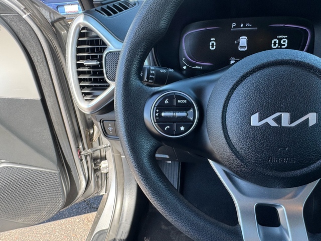 2023 Kia Soul LX 23