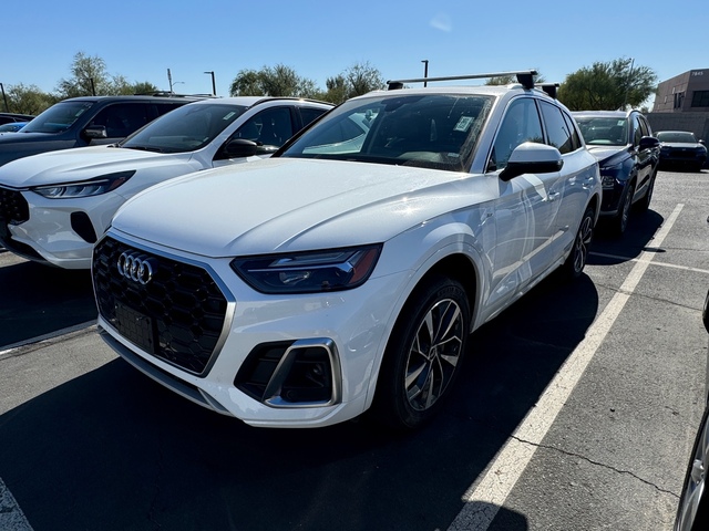 2023 Audi Q5 45 S line Premium Plus 3