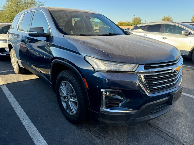 2022 Chevrolet Traverse LT Leather 2