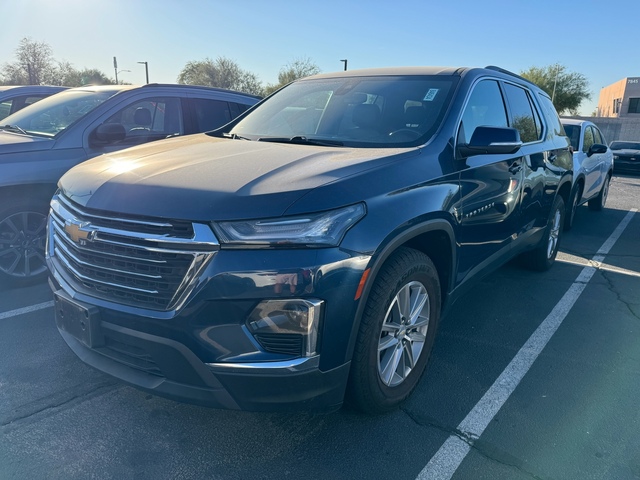 2022 Chevrolet Traverse LT Leather 3