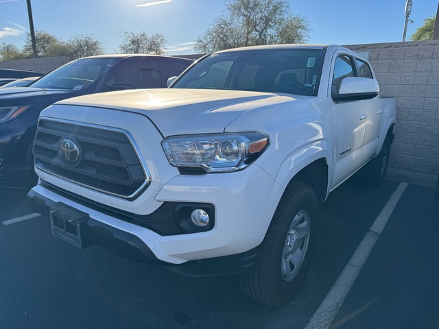 2023 Toyota Tacoma SR5 3