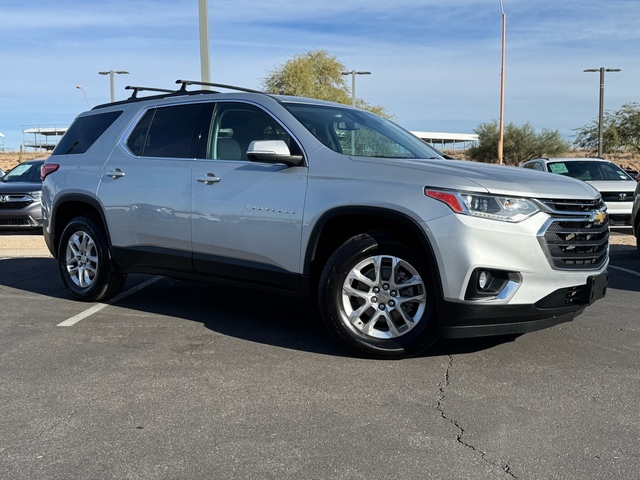 2021 Chevrolet Traverse LT 2