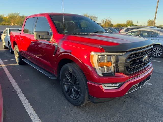 2021 Ford F-150 XLT 2