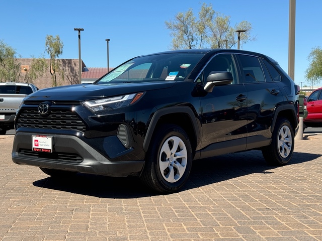 2024 Toyota RAV4 LE 1