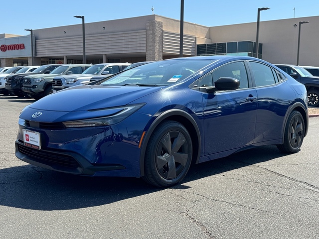 2023 Toyota Prius LE 9