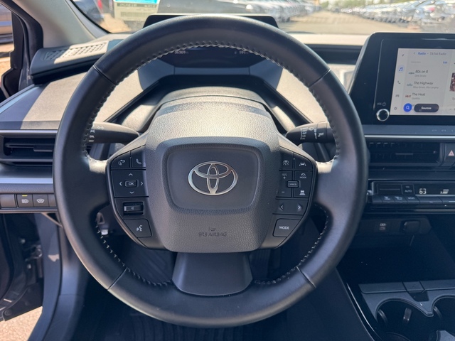 2023 Toyota Prius LE 19