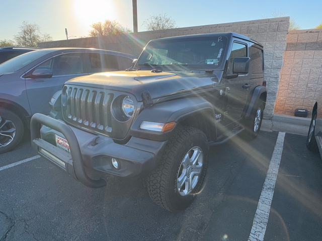 2023 Jeep Wrangler Sahara 3