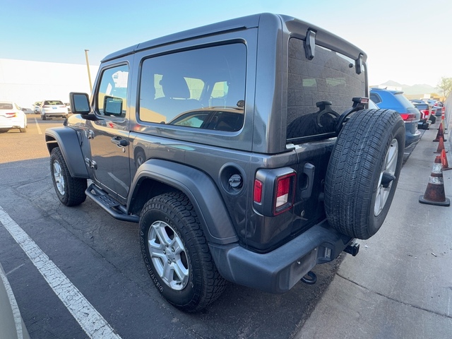 2023 Jeep Wrangler Sahara 4