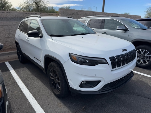 2023 Jeep Cherokee Altitude 2