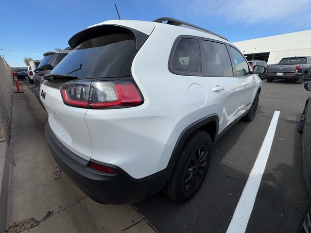 2023 Jeep Cherokee Altitude 5