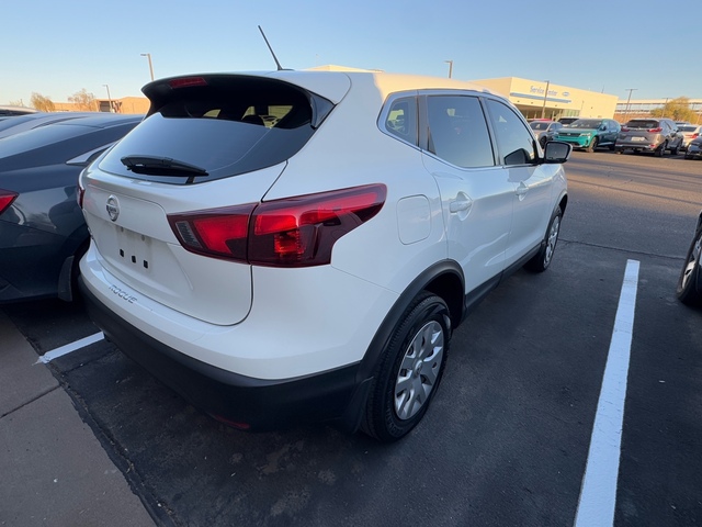 2018 Nissan Rogue Sport S 5