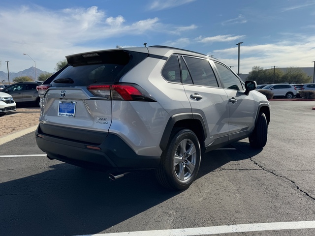 2022 Toyota RAV4 Hybrid XLE 7