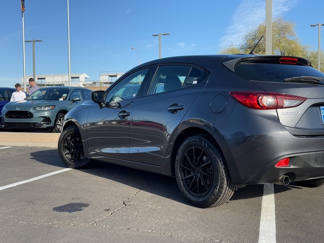 2014 Mazda Mazda3 i Sport 9