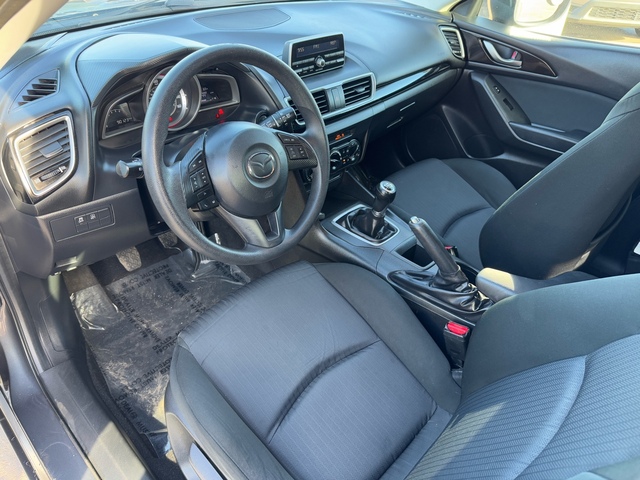 2014 Mazda Mazda3 i Sport 15