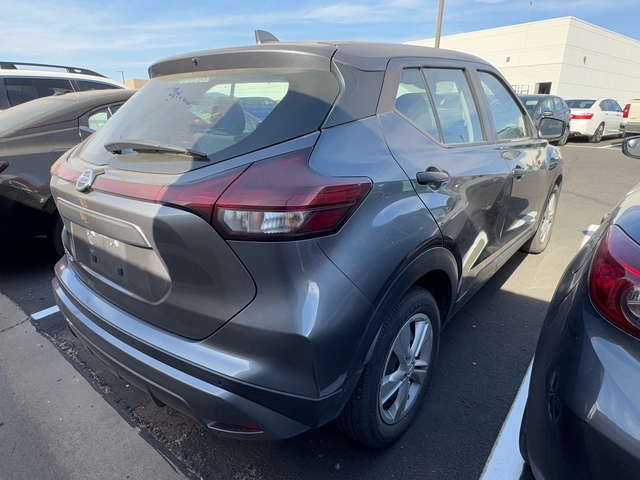 2021 Nissan Kicks S 5